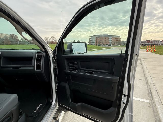 2018 Ram 1500 Quad Cab - Image 13