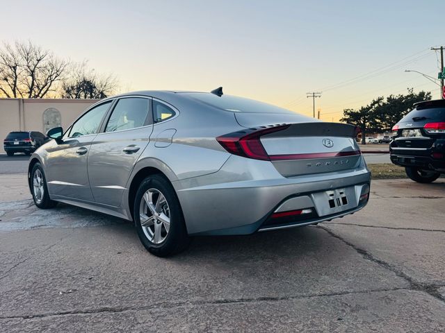 2021 Hyundai Sonata - Image 13