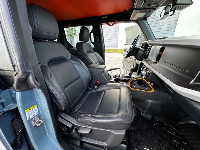2022 Ford Bronco - Image 67