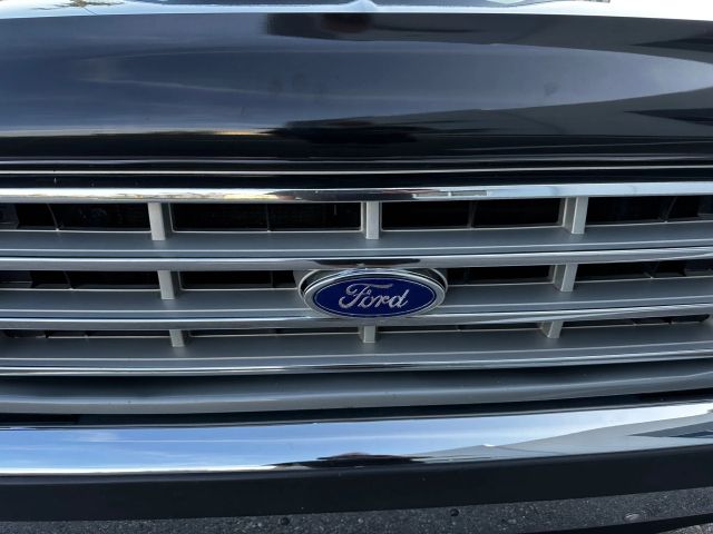 1987 Ford F150 - Image 34