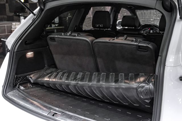 2015 Audi Q7 3.0t S Line Prestige Sport Utility 4d - Image 50