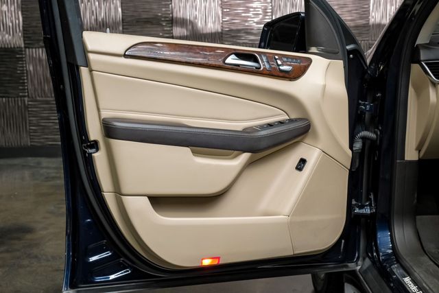 2019 Mercedes-benz Gls Gls 450 4matic Sport Utility 4d - Image 38