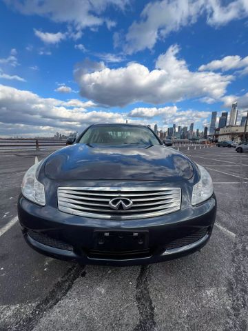 2007 Infiniti G35x Sedan 4d - Image 3