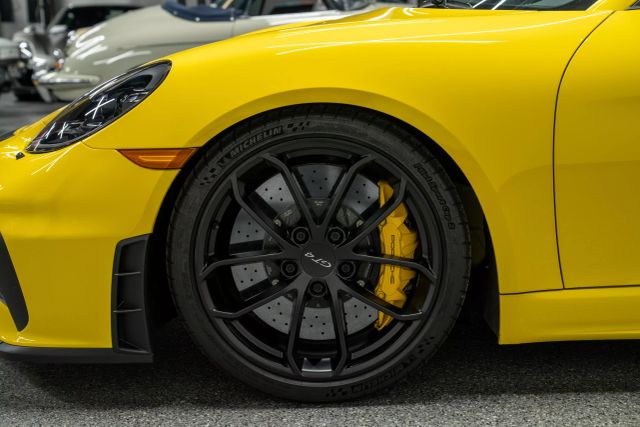 2021 Porsche 718 Cayman Gt4 Coupe 2d - - Image 10
