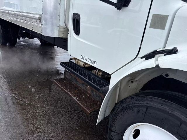 2019 Freightliner M2 - Image 10