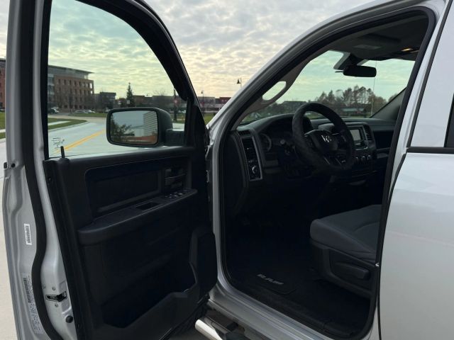 2018 Ram 1500 Quad Cab - Image 17