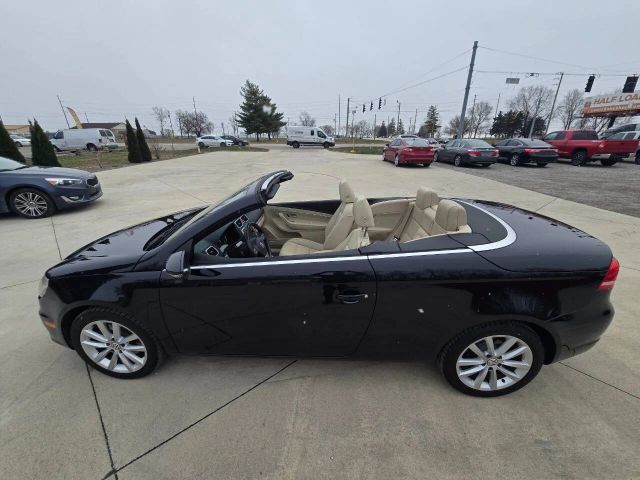 2016 Volkswagen Eos - Image 3