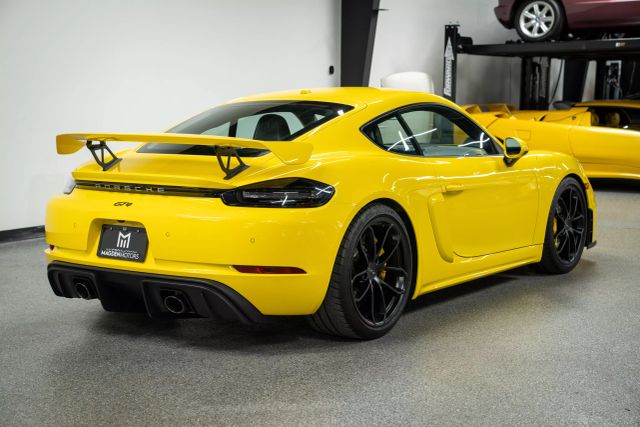 2021 Porsche 718 Cayman Gt4 Coupe 2d - - Image 7
