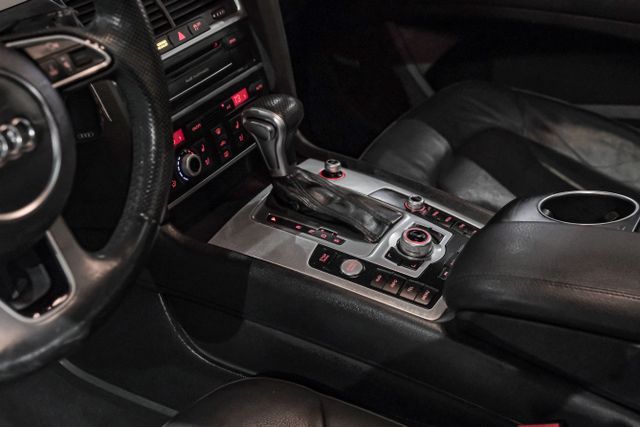 2015 Audi Q7 3.0t S Line Prestige Sport Utility 4d - Image 27