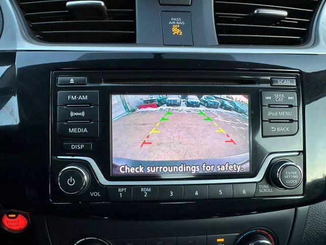 2017 Nissan Sentra - Image 25