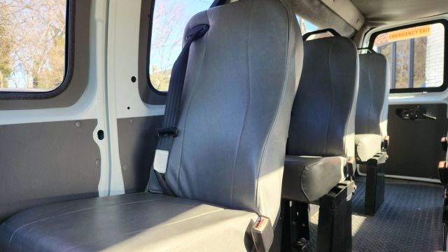 2011 Chevrolet Express 1500 Cargo - Image 24