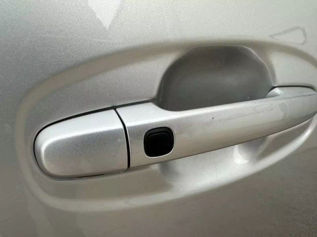 2008 Toyota Prius - Image 25