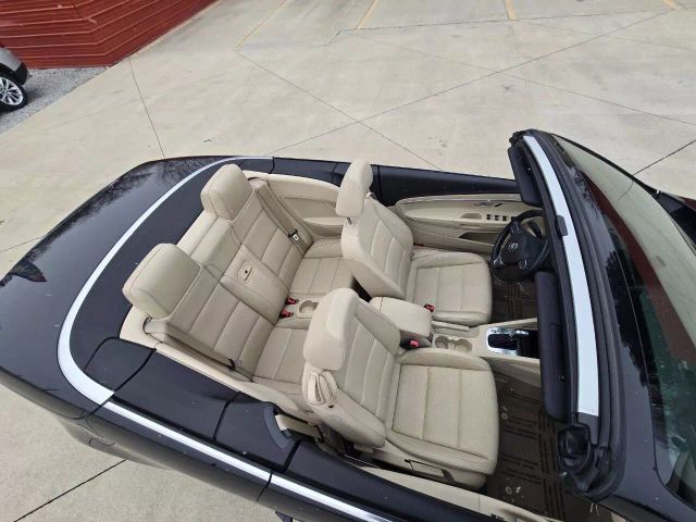 2016 Volkswagen Eos - Image 14