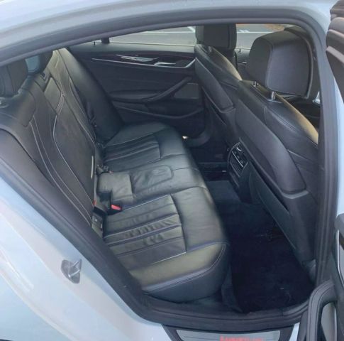 2018 Bmw 5 Series - Image 13