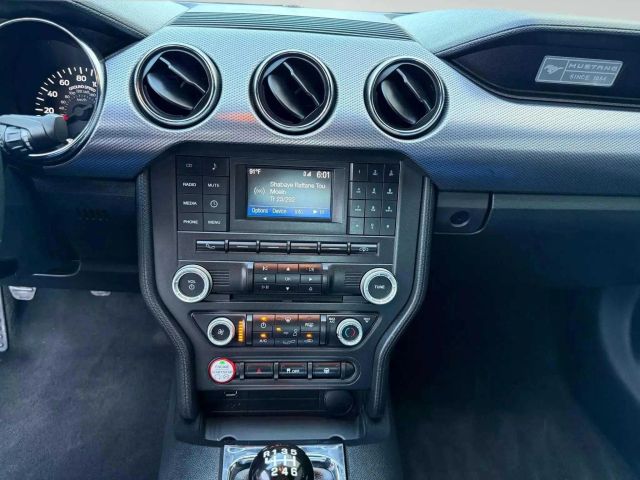 2017 Ford Mustang - Image 17