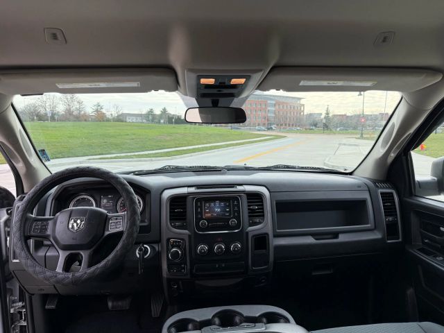 2018 Ram 1500 Quad Cab - Image 12