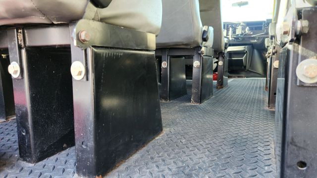 2011 Chevrolet Express 1500 Cargo - Image 30
