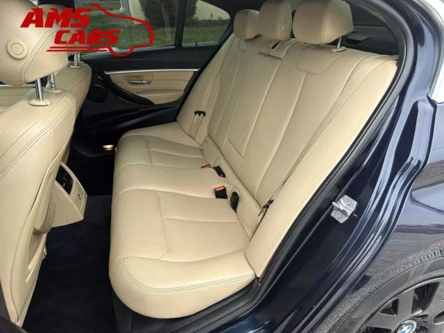 2017 Bmw 3 Series - Image 12