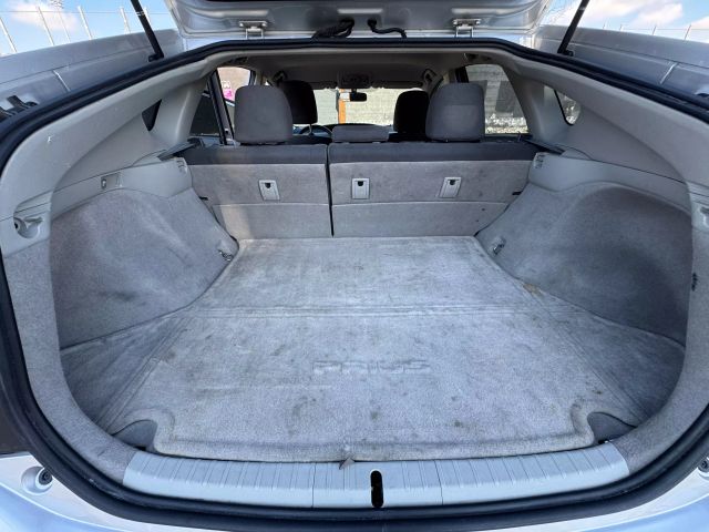 2011 Toyota Prius - Image 20