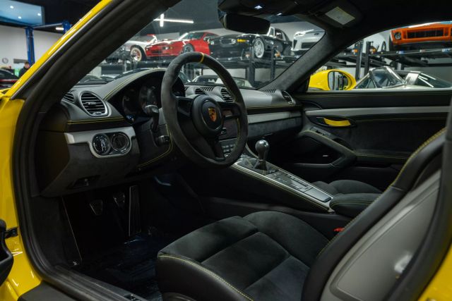 2021 Porsche 718 Cayman Gt4 Coupe 2d - - Image 18