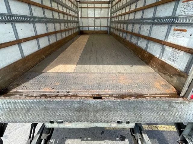 2019 Freightliner M2 - Image 40