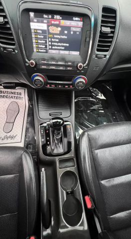 2017 Kia Forte Ex Sedan 4d - Image 17