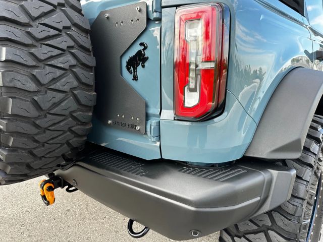 2022 Ford Bronco - Image 40