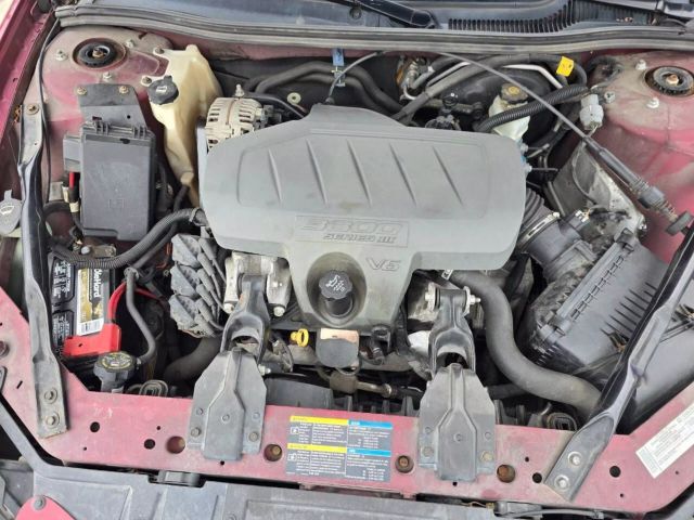 2007 Pontiac Grand Prix - Image 11