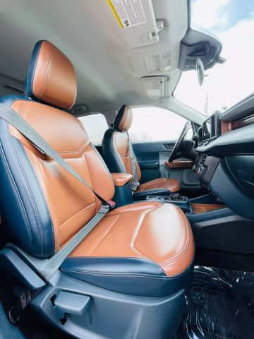 2022 Ford Maverick - Image 23