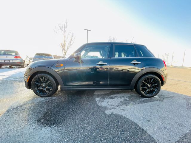 2017 Mini Hardtop 4 Door - Image 10