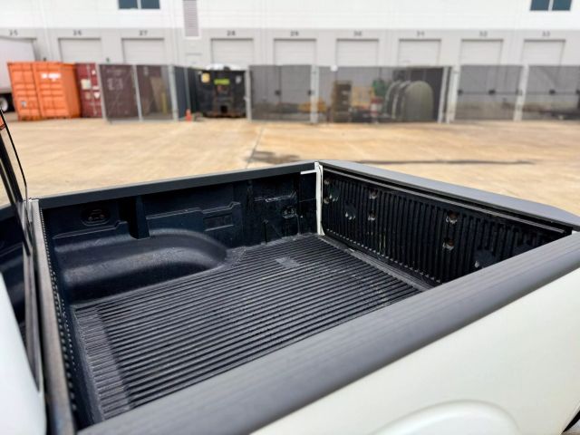 2019 Nissan Frontier Crew Cab - Image 18