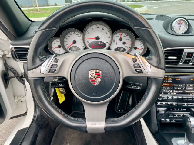 2009 Porsche 911 - Image 82