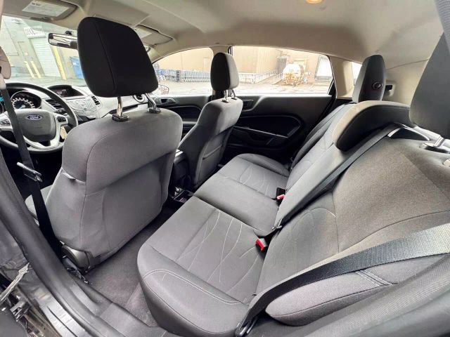 2018 Ford Fiesta - Image 17
