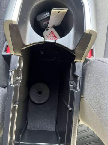 2014 Toyota Prius Two Hatchback 4d - Image 27