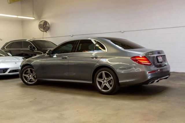 2017 Mercedes-benz E-class - Image 3