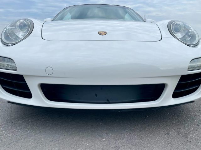 2009 Porsche 911 - Image 37