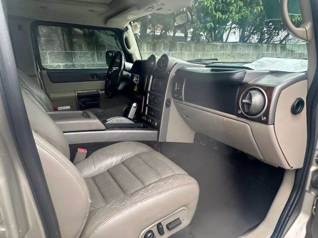 2003 Hummer H2 - Image 12
