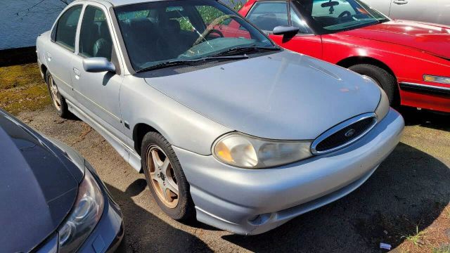 2000 Ford Contour - Image 2