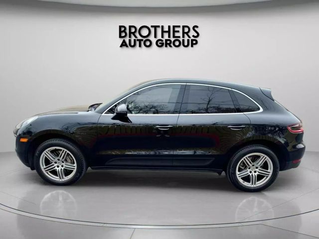 2015 Porsche Macan - Image 6