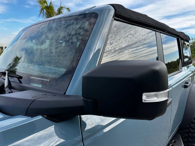 2022 Ford Bronco - Image 25