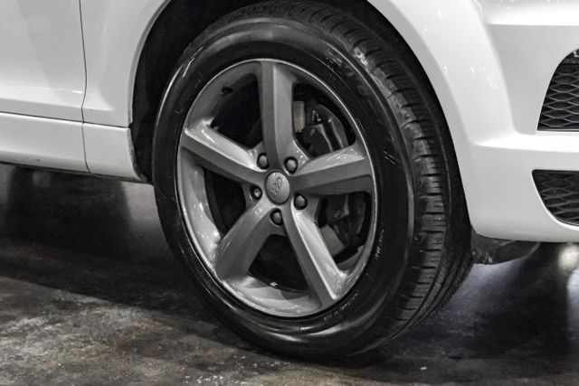 2015 Audi Q7 3.0t S Line Prestige Sport Utility 4d - Image 54