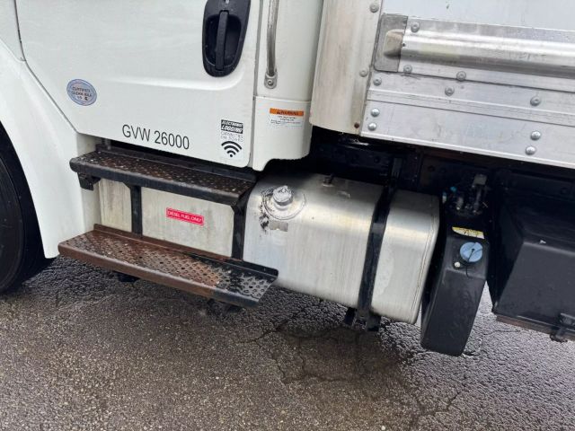 2019 Freightliner M2 - Image 20