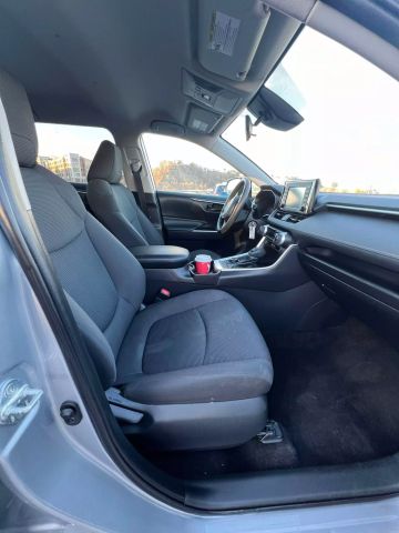 2019 Toyota Rav4 Hybrid Le Sport Utility 4d - Image 17