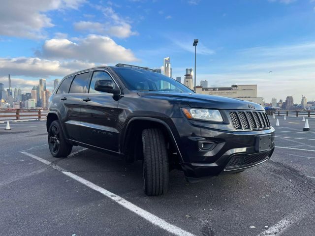2015 Jeep Grand Cherokee Altitude Sport Utility 4d - Image 1
