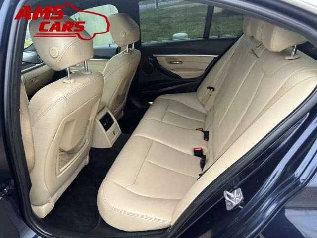 2017 Bmw 3 Series - Image 11