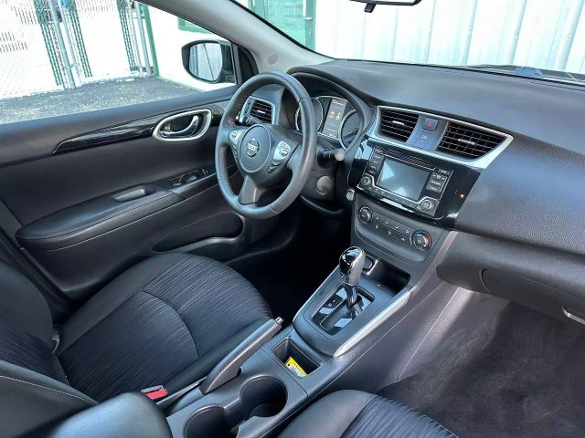 2017 Nissan Sentra - Image 20