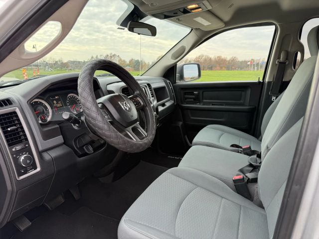 2018 Ram 1500 Quad Cab - Image 4