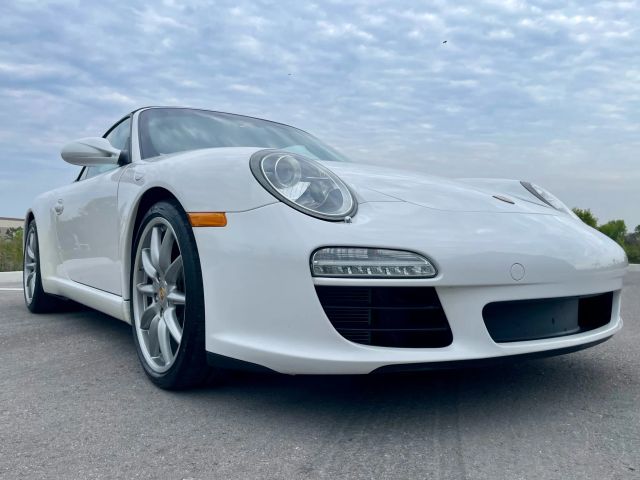2009 Porsche 911 - Image 1