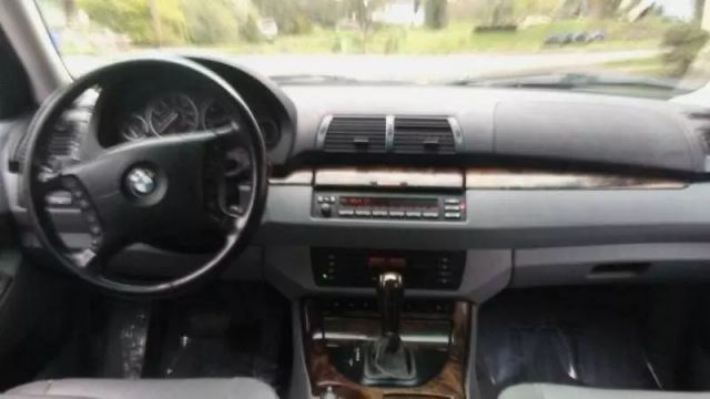 2005 Bmw X5 - Image 19