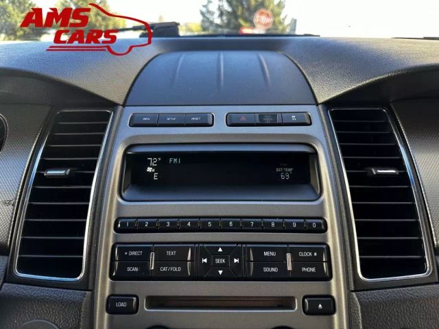 2010 Ford Taurus - Image 26